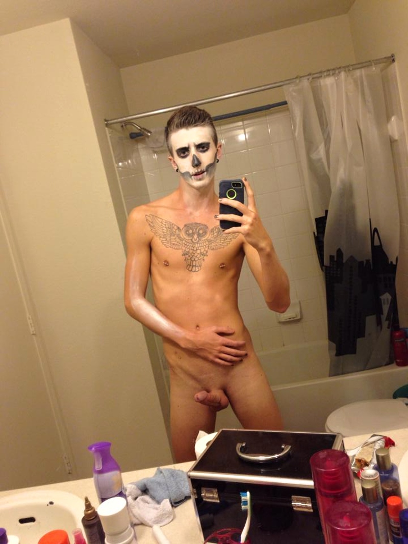 Nude Zombie Boy Nude Zombie Boy